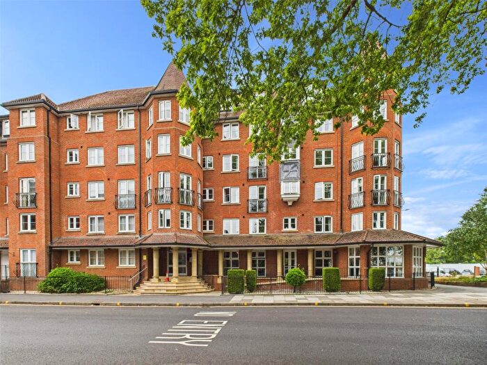 1 Bedroom Apartment For Sale In Westgate Street, Gloucester, Gloucestershire, GL1