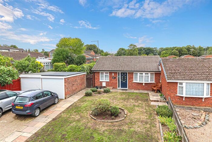 2 Bedroom Semi-Detached Bungalow For Sale In Bramfield Place, Hemel Hempstead, Hertfordshire, HP2