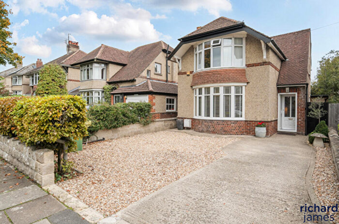 3 Bedroom Detached House For Sale In Corby Avenue, Lakeside, Swindon, SN3