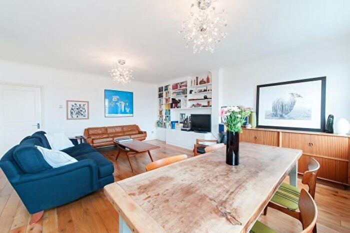 2 Bedroom Flat To Rent In Montagu Place, London, W1H