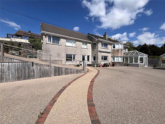 5 Bedroom Detached House For Sale In Beach Road, Llanreath, Pembroke Dock, Pembrokeshire, SA72
