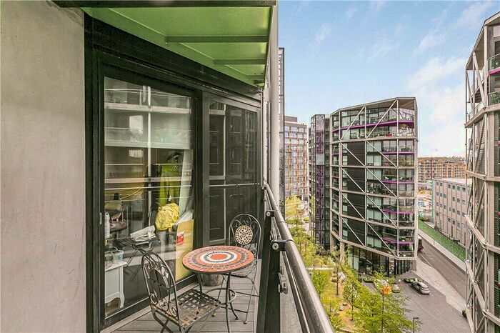 Apartment For Sale In Riverlight Quay, London, SW11