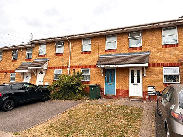 3 Bedroom Terraced House For Sale In Downings, London, E6