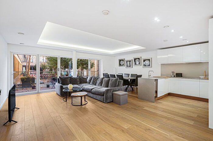 2 Bedroom Flat To Rent In Farm Lane, London, SW6