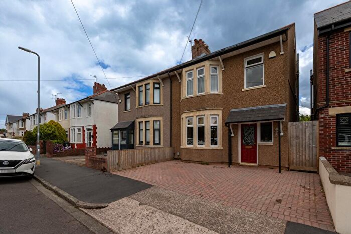 4 Bedroom Semi-Detached House For Sale In Llangattock Road, Cardiff, CF5