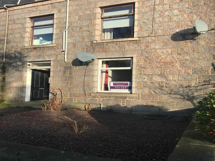 1 Bedroom Flat To Rent In Holburn Road, City Centre, Aberdeen, AB10