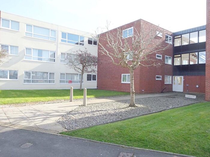 2 Bedroom Apartment To Rent In Wharfedale Court, Chester Avenue, Poulton-Le-Fylde, Lancashire, FY6