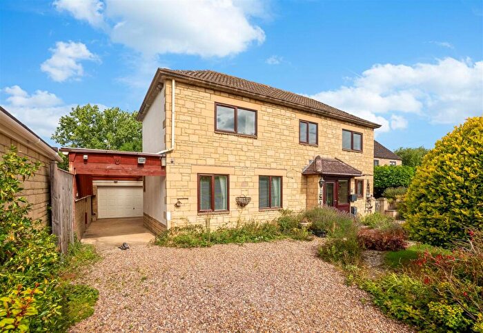 3 Bedroom Detached House For Sale In Cotswold Close, Tredington, Shipston-on-Stour, CV36