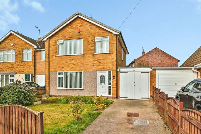 3 Bedroom Detached House For Sale In Ethel Avenue, Hucknall, Nottingham, NG15