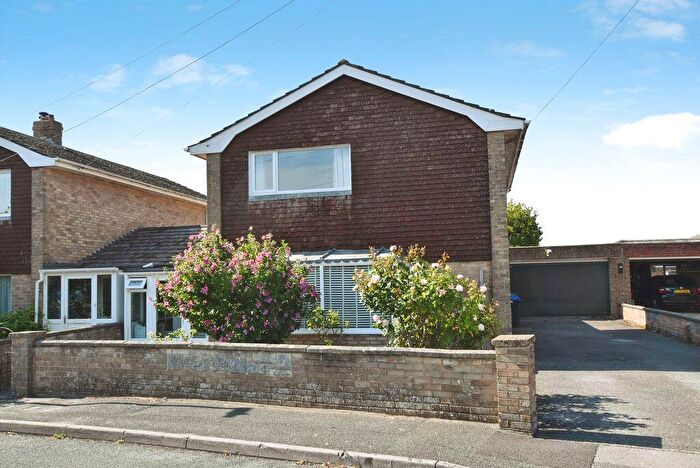 4 Bedroom Detached House For Sale In Elm Close, Laverstock ***Video Tour***, SP1