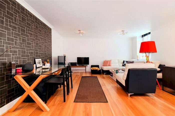 1 Bedroom Apartment To Rent In College Hill, Cannon Street, London, EC4R