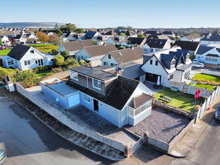 3 Bedroom Bungalow For Sale In Oakengates, Porthcawl, CF36