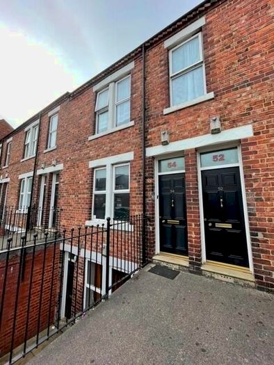 2 Bedroom Property To Rent In Rawling Road, Bensham, Gateshead, NE8