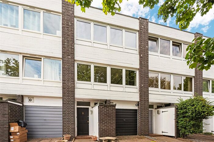 4 Bedroom Town House For Sale In The Avenue, Beckenham, BR3