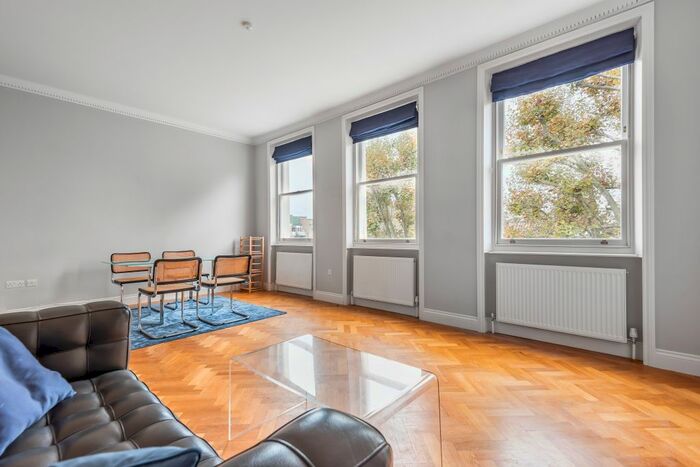 2 Bedroom Flat To Rent In Earl's Court Square, Earl's Court, SW5