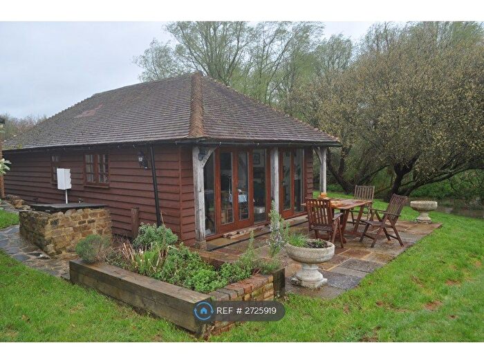 2 Bedroom Bungalow To Rent In Blackgate Lane, Pulborough, RH20