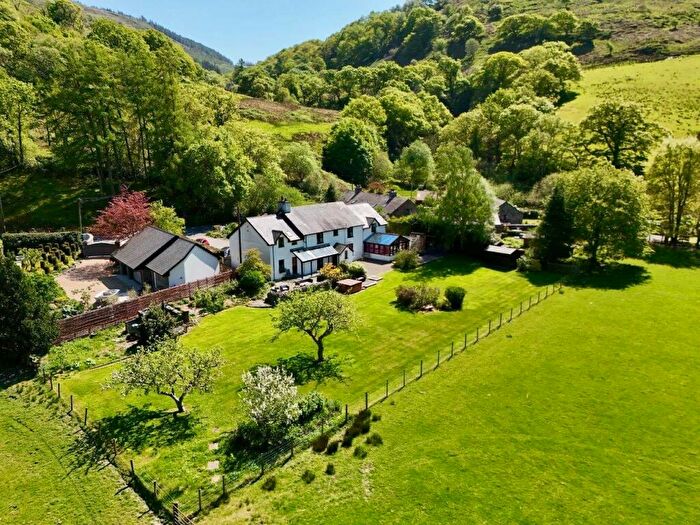 6 Bedroom Detached House For Sale In Dolffanog Fawr, Tal Y Llyn, Tywyn, LL36