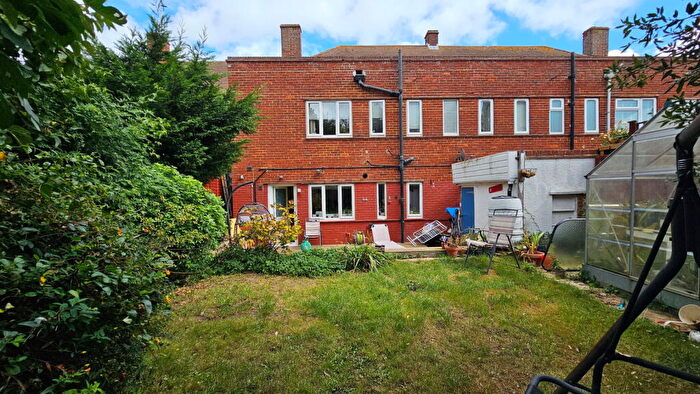 3 Bedroom Terraced House For Sale In Auckland Avenue, Ramsgate, CT12