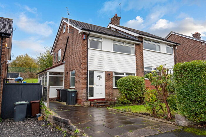 3 Bedroom Semi Detached House For Sale In Mouselow Close, Hadfield, Glossop, SK13