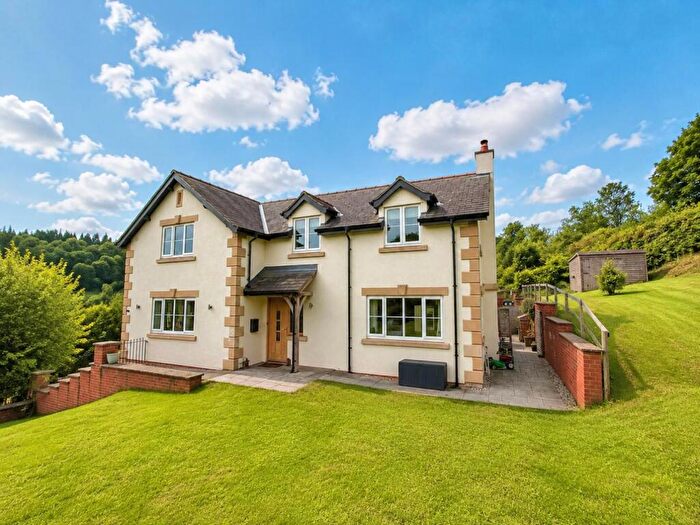 4 Bedroom Detached House For Sale In Llanfwrog, Ruthin, LL15