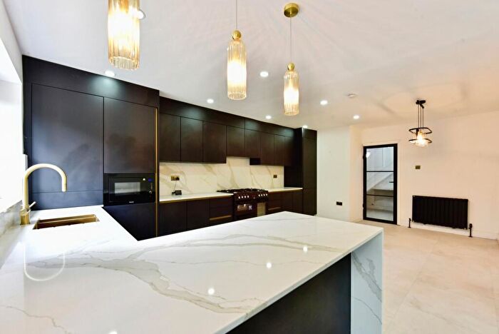4 Bedroom Semi-Detached House For Sale In Greenwood Crescent, Sheffield, South Yorkshire, S9