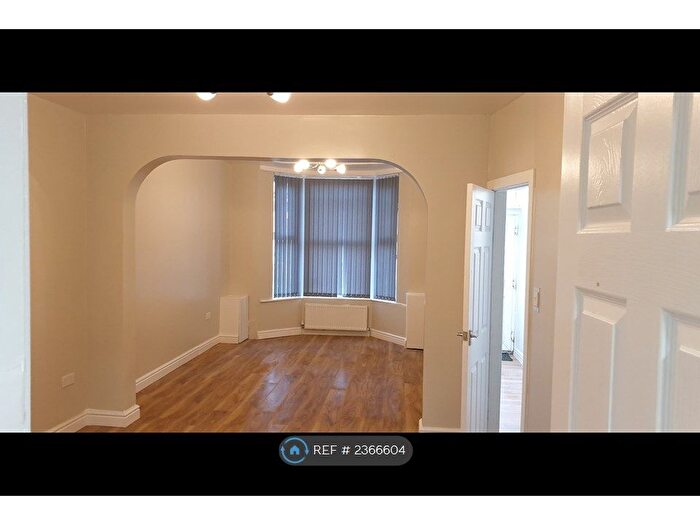 3 Bedroom Terraced House To Rent In Beatrice Street, Bootle, L20