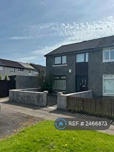 3 Bedroom End Of Terrace House To Rent In Ralston Court, Glenrothes, KY6