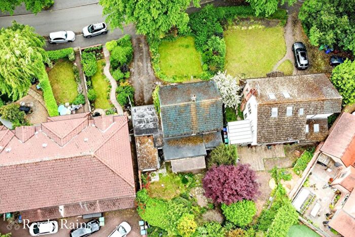 3 Bedroom Detached House For Sale In Darley Avenue, Manchester, Greater Manchester, M20