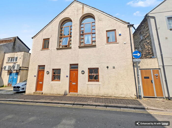 2 Bedroom Flat For Sale In New Street, Whitehaven, CA28