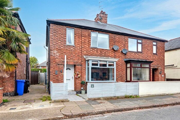3 Bedroom Semi Detached House For Sale In Carlton Road, Long Eaton, NG10