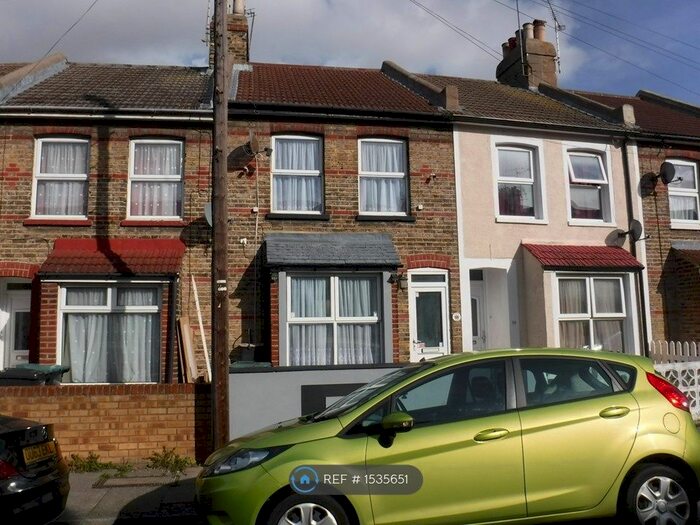 2 Bedroom Terraced House To Rent In Churchill Road, Gravesend, DA11