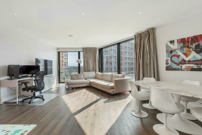 2 Bedroom Flat To Rent In Riverlight Quay, Nine Elms, London, SW11
