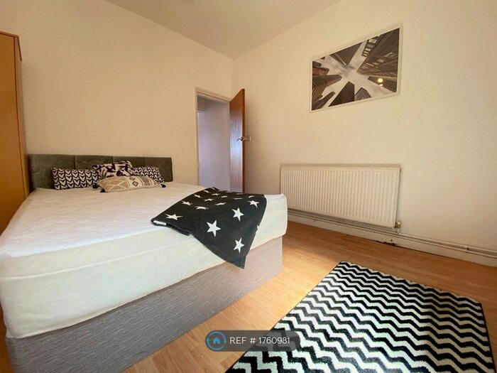 1 Bedroom Flat To Rent In Devana Road, Leicester, LE2