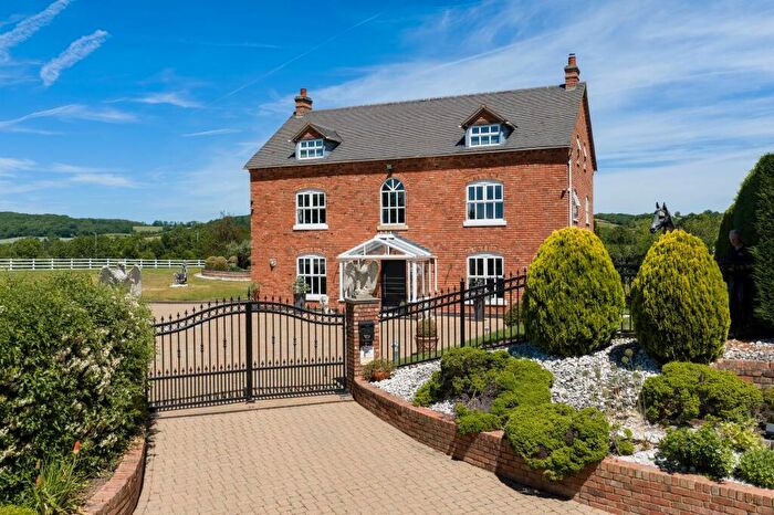 6 Bedroom Detached House For Sale In Birmingham Road, Stratford-Upon-Avon, CV37