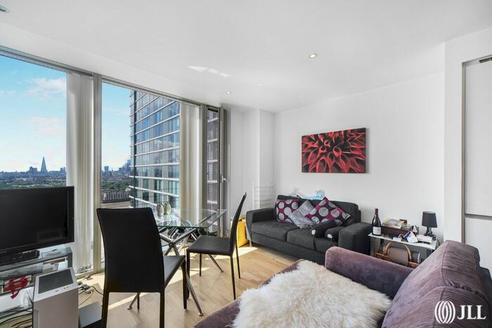 1 Bedroom Flat For Sale In Marsh Wall, London, E14