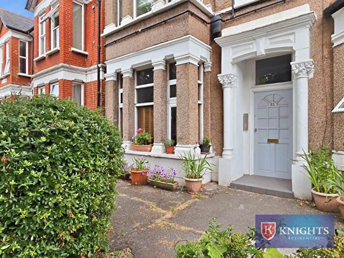 2 Bedroom Flat For Sale In Belmont Road, Seven Sisters, London, N15