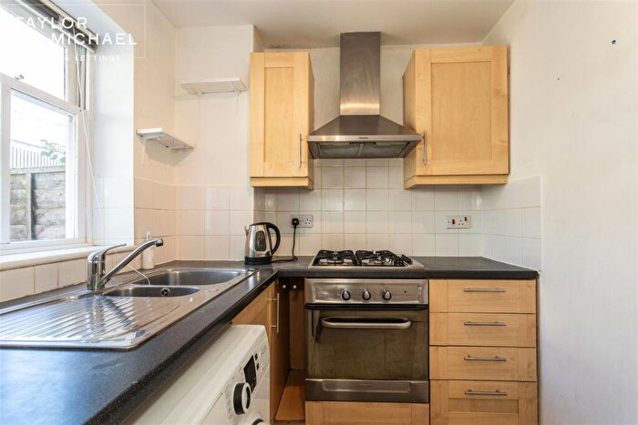 3 Bedroom Terraced House For Sale In Portland Street, North Laine, Brighton, BN1 - Photo 10
