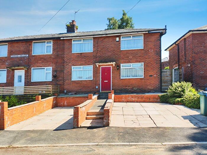 3 Bedroom Semi-Detached House For Sale In Firwood Crescent, Radcliffe, M26