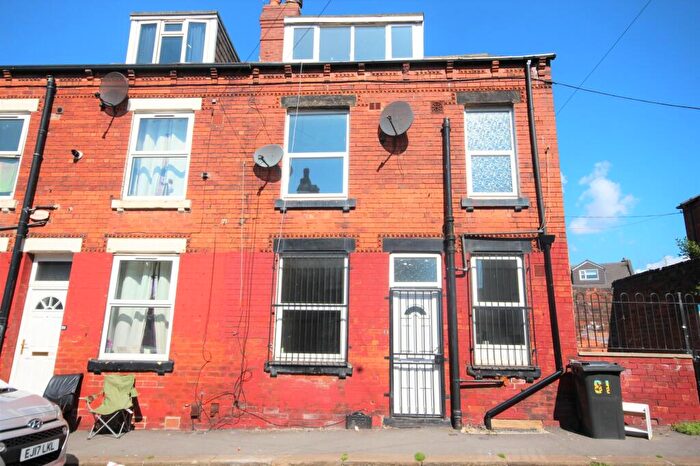 2 Bedroom Terraced House To Rent In Glensdale Terrace, Leeds, West Yorkshire, LS9