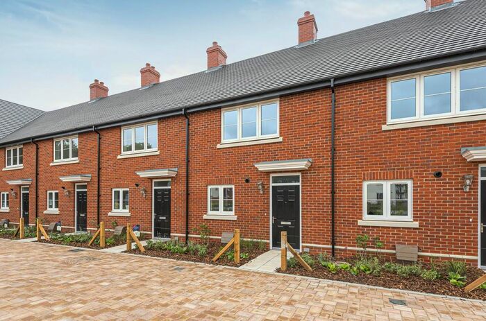 2 Bedroom Terraced House To Rent In Highwood Avenue, North Stoneham Park, Eastleigh, SO50