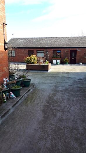 2 Bedroom Flat To Rent In Browning Road, Luton, LU4