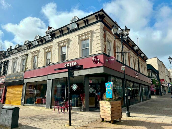 2 Bedroom Flat To Rent In Flat, Coldstream House, - Union Street, Aldershot, GU11