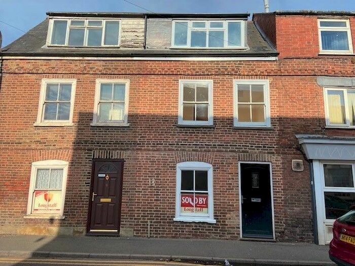 1 Bedroom Flat To Rent In Boston Road South, Holbeach, Spalding, PE12