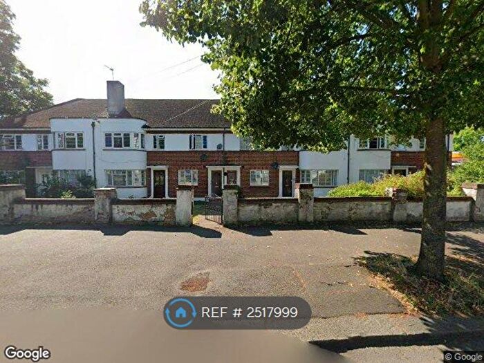 2 Bedroom Flat To Rent In Heston Road, Hounslow, TW5