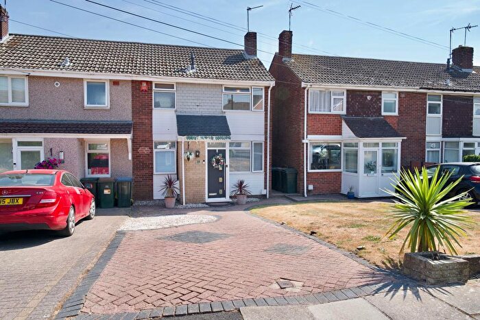 3 Bedroom End Of Terrace House For Sale In Inverness Close, Coventry, CV5