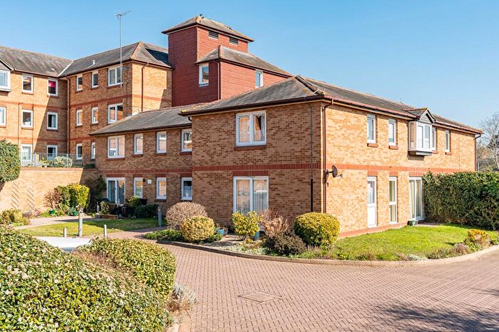 2 Bedroom Retirement Property For Sale In Ware, SG12