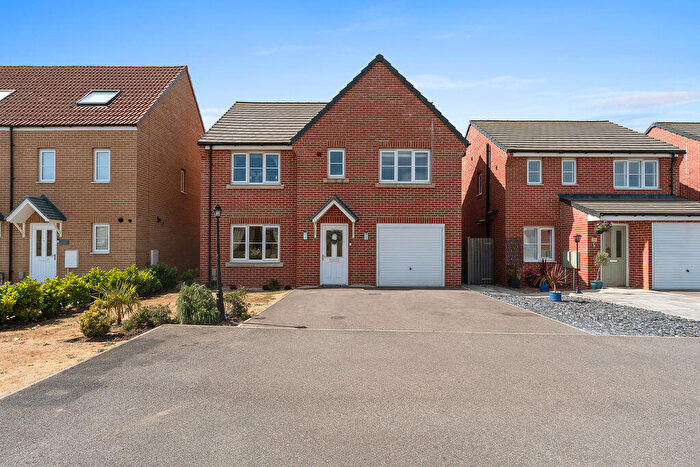 5 Bedroom Detached House For Sale In Fairway Drive, Humberston, DN36