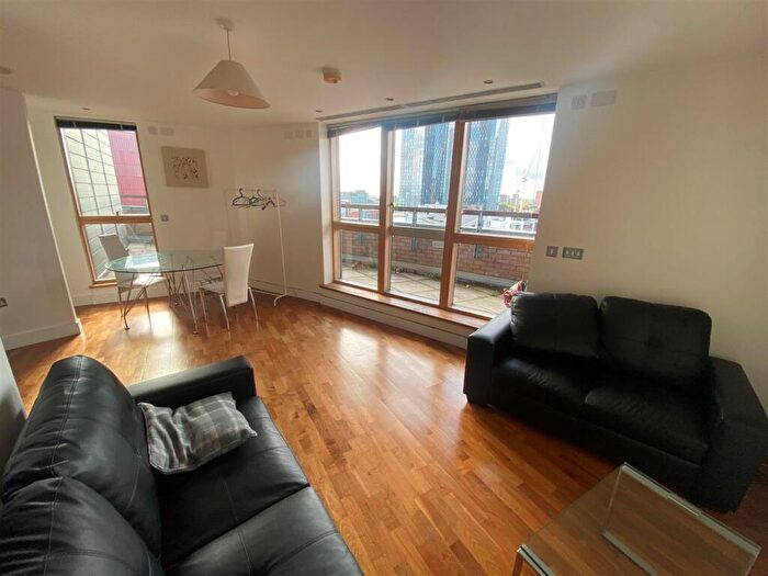 2 Bedroom Apartment To Rent In The Hacienda, - Whitworth Street, Manchester, M1