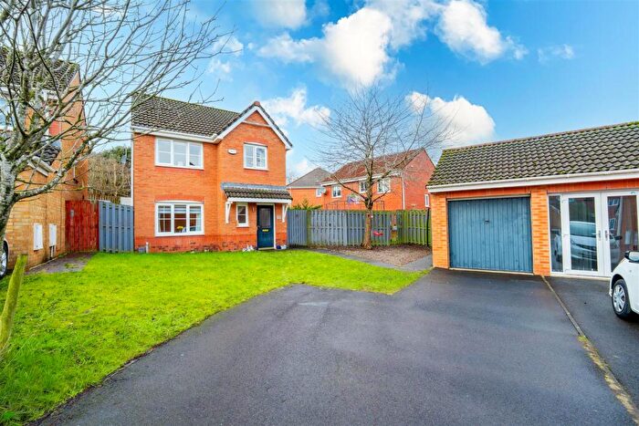 3 Bedroom Detached House For Sale In Dalziel Way, Cambuslang, Glasgow, G72