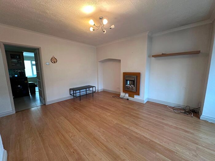 2 Bedroom Terraced House To Rent In Grafton Road, Dagenham, RM8